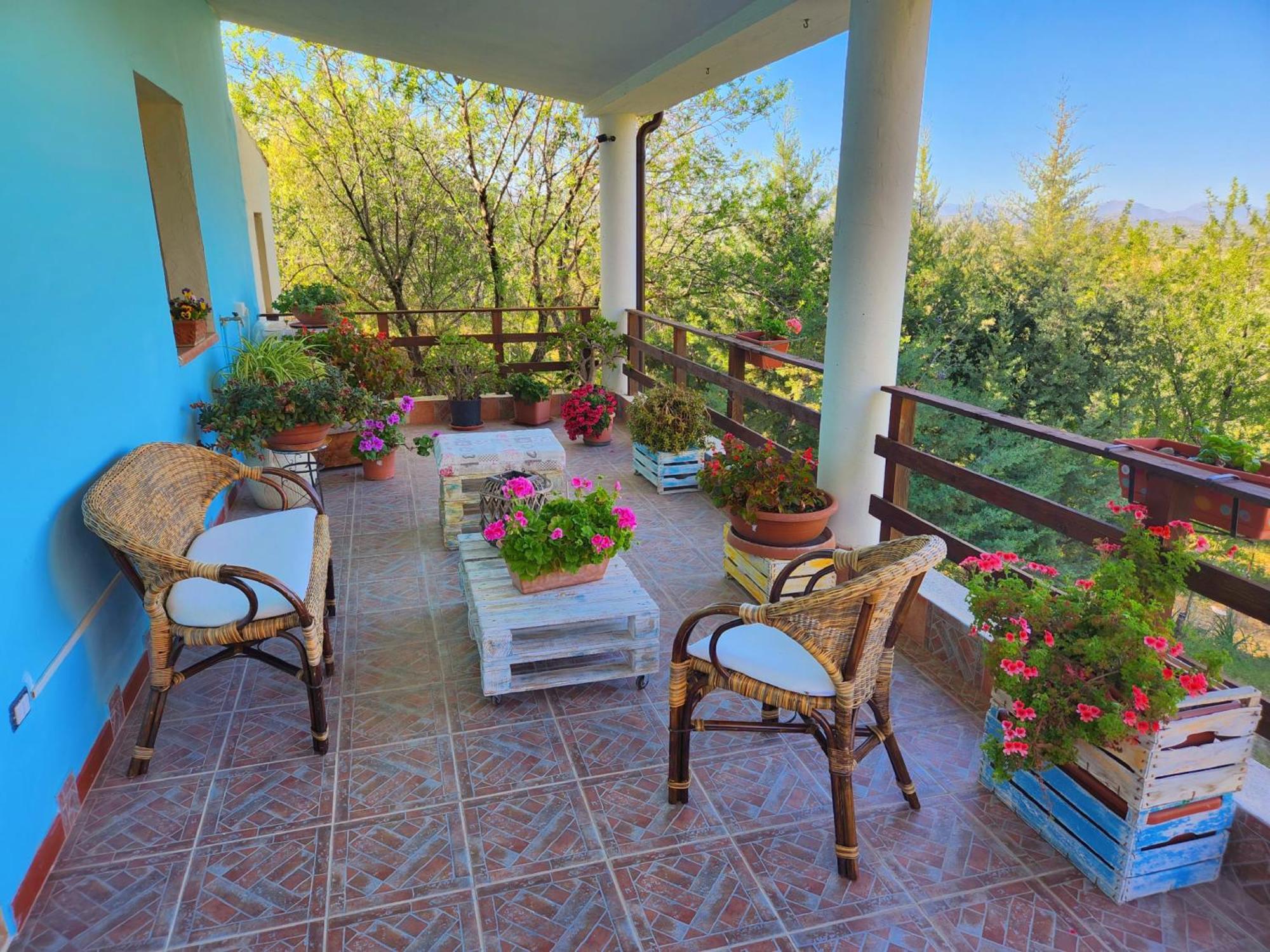 Panoramic House Villa Oliena Luaran gambar